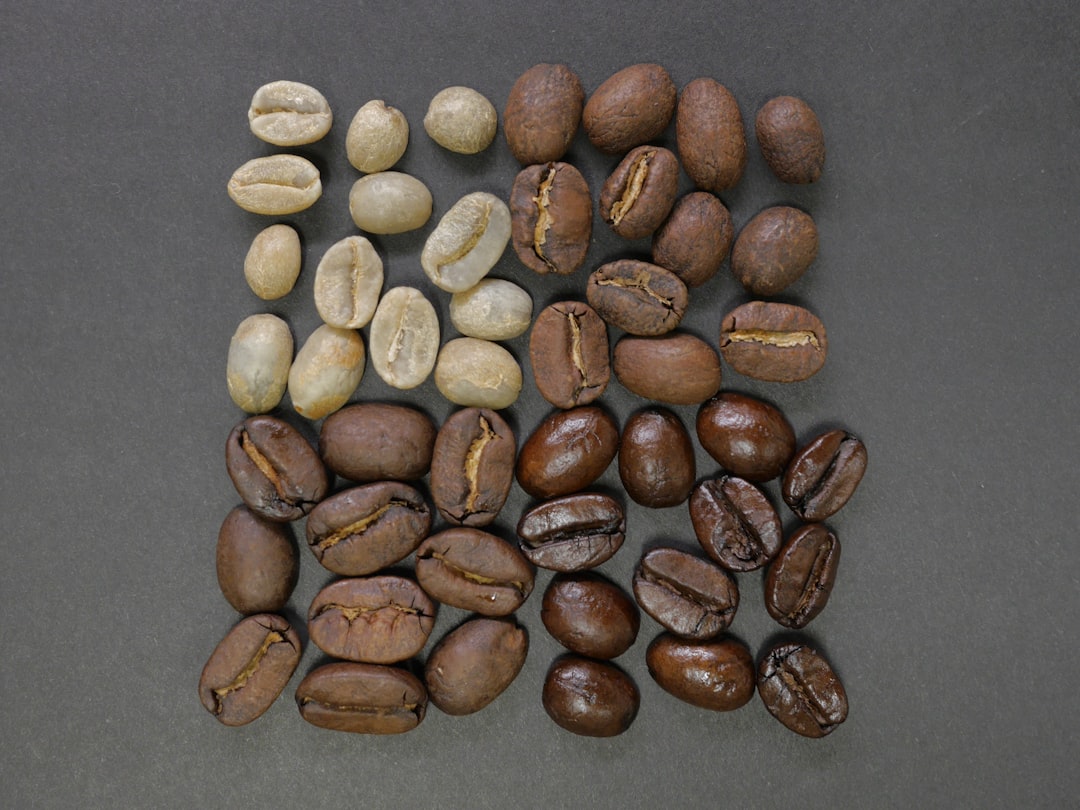 Best Light Roast Coffee Brands: Top Picks & Brewing Tips