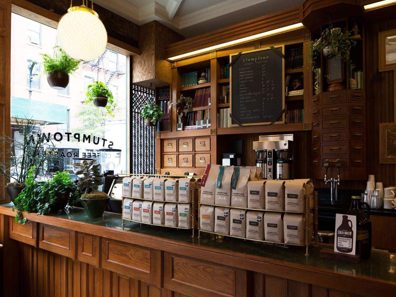 Stumptown Coffee Roasters: History, Blends & Sustainability