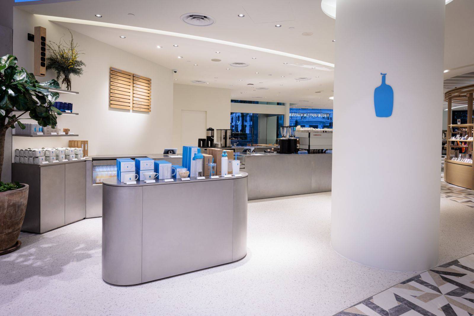 Discover Blue Bottle Coffee: Brews, Blends, and Sustainability